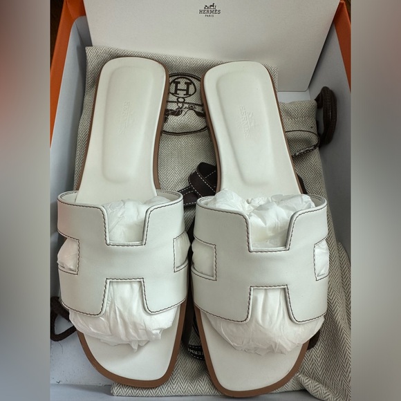 2024 White Oran Hermes Sandals - Picture 7 of 8